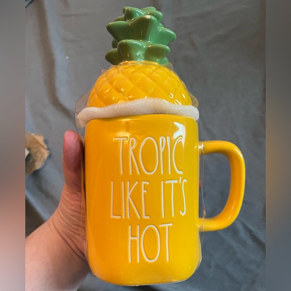 Rae Dunn Tropic Like it’s Hot - Picture 4 of 7